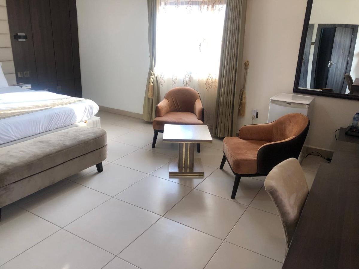 Roban Hotels Limited Enugu 外观 照片