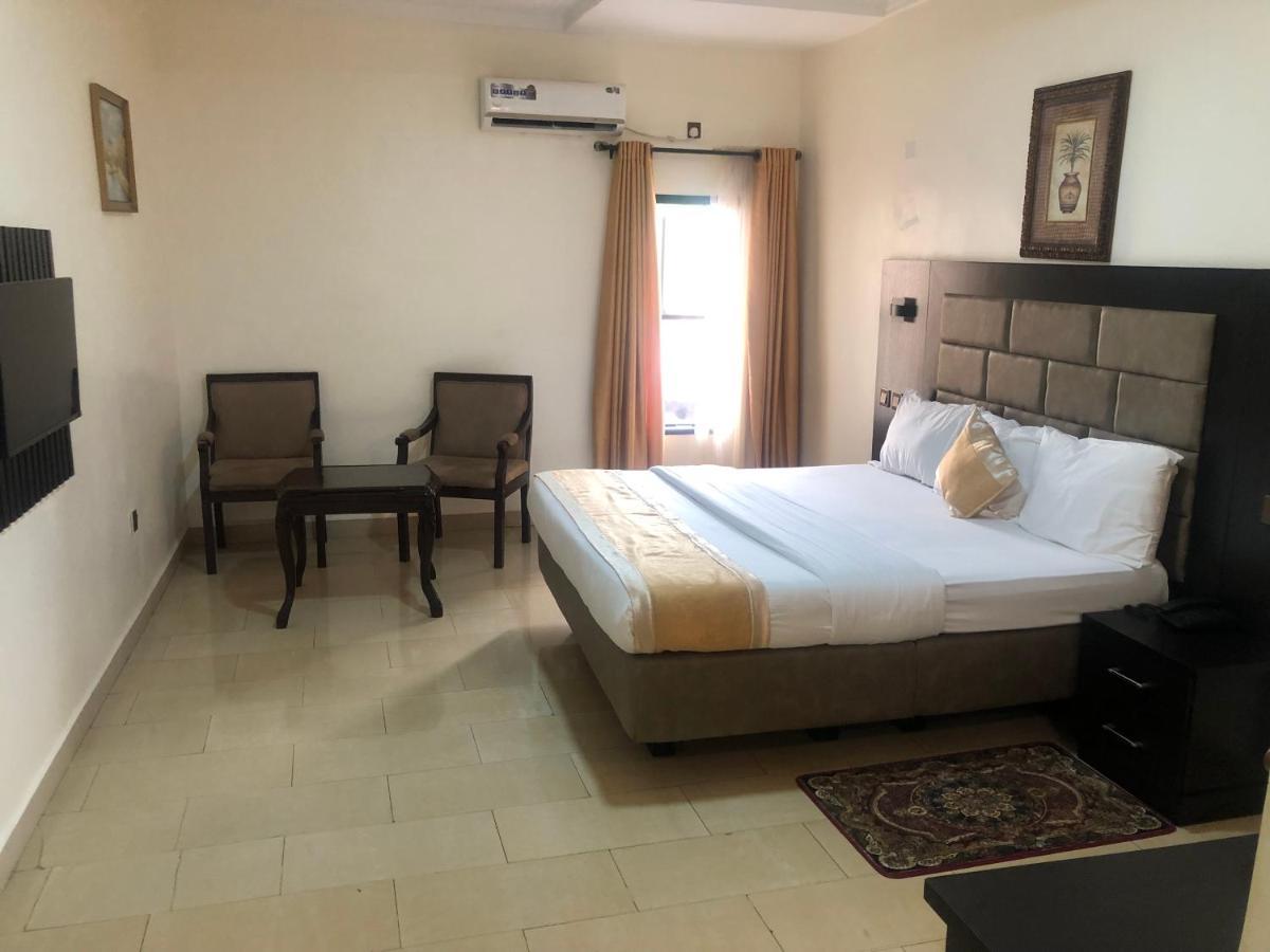 Roban Hotels Limited Enugu 外观 照片