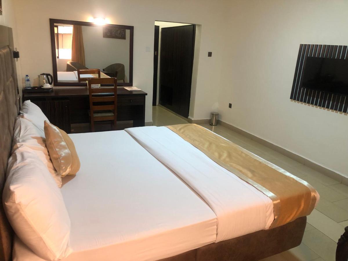 Roban Hotels Limited Enugu 外观 照片